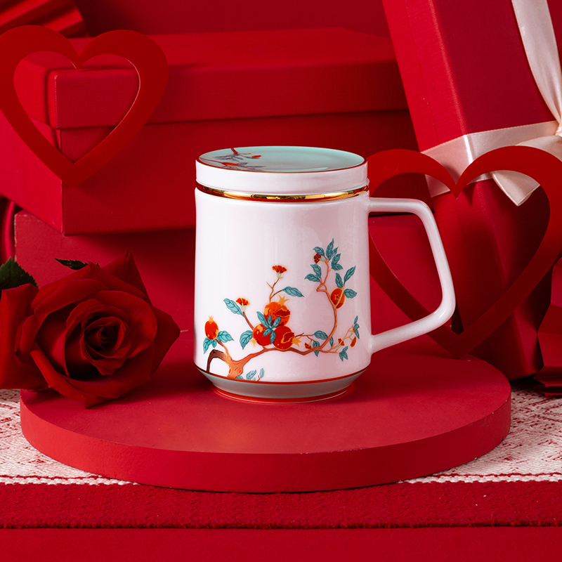 红石榴家园中式宫廷风骨瓷带盖滤茶杯